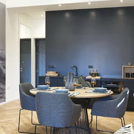 Luxury Jana With Private Parking Apartment Pula