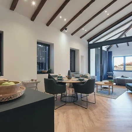 Lägenhet Luxury Jana With Private Parking