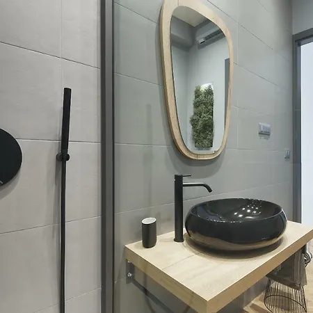 Luxury Jana With Private Parking Apartment